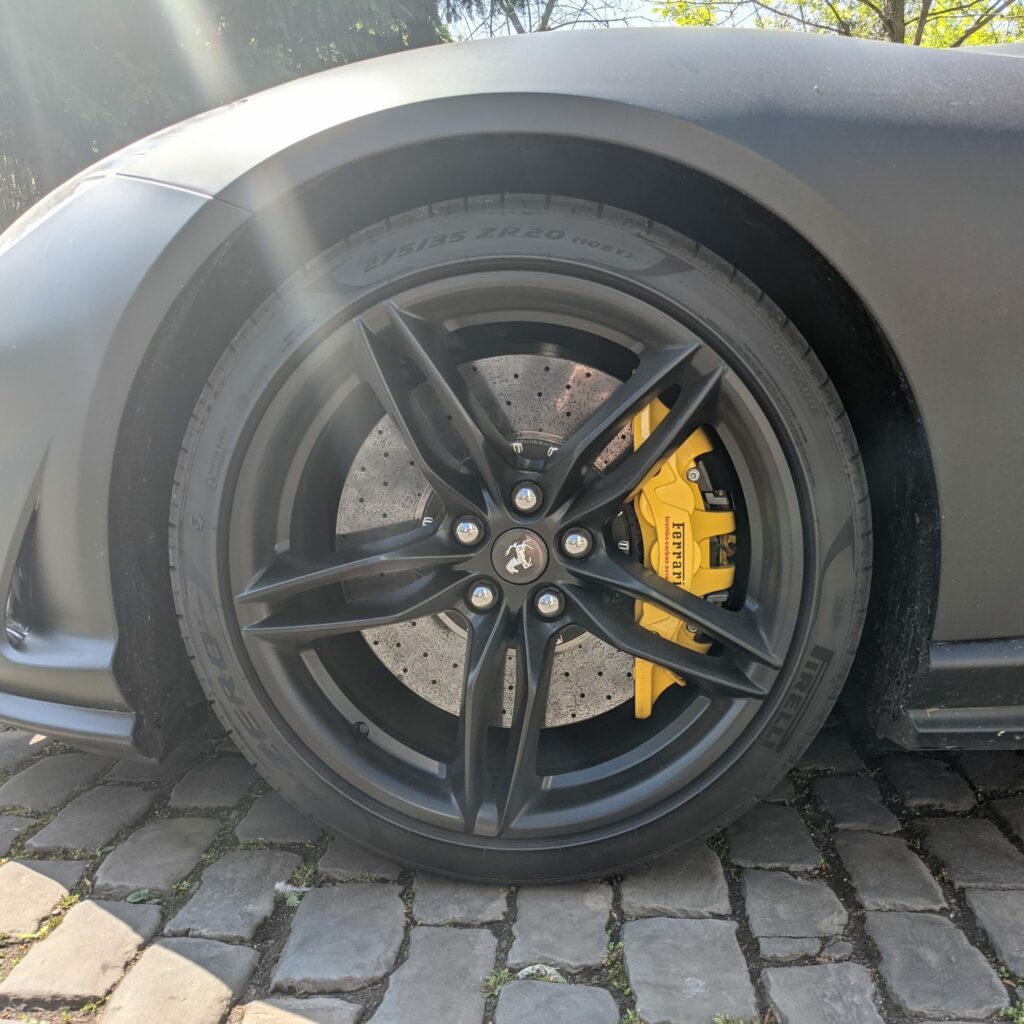 Ferrari-Tires